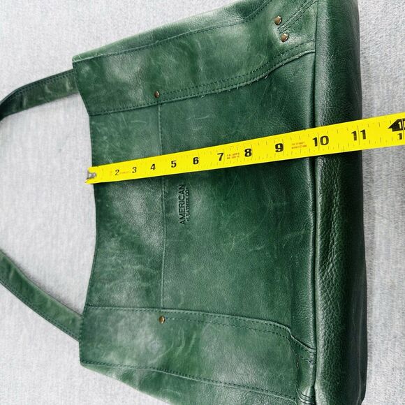 AMERICAN LEATHER Co - Green One Strap Magnetic Snap Shoulder Bag - Picture 7 of 14